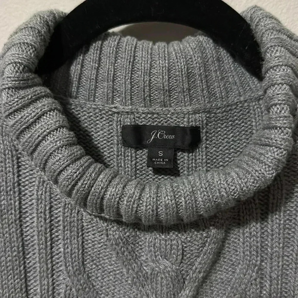J.Crew | knit sweater in 100% cotton, dark grey. Small. EUC. - Picture 2 of 10